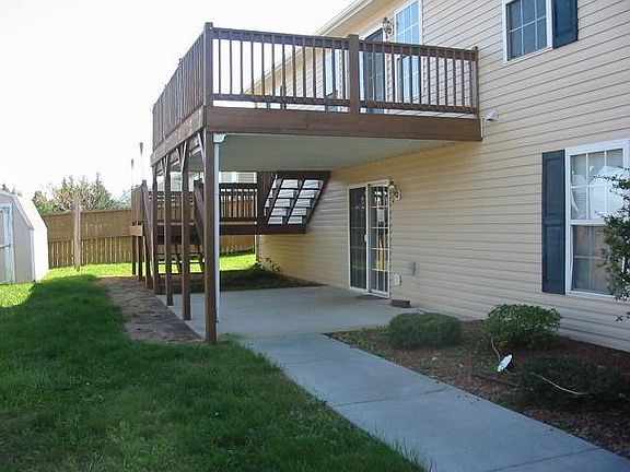 2nd image of 48 Carrollton Ct