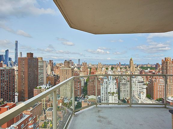 5th image of 300 E 74th St APT 34C