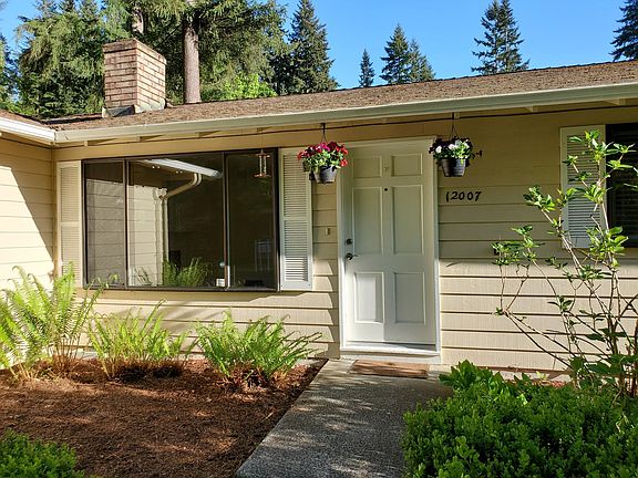 5th image of 12007 NE 145th St
