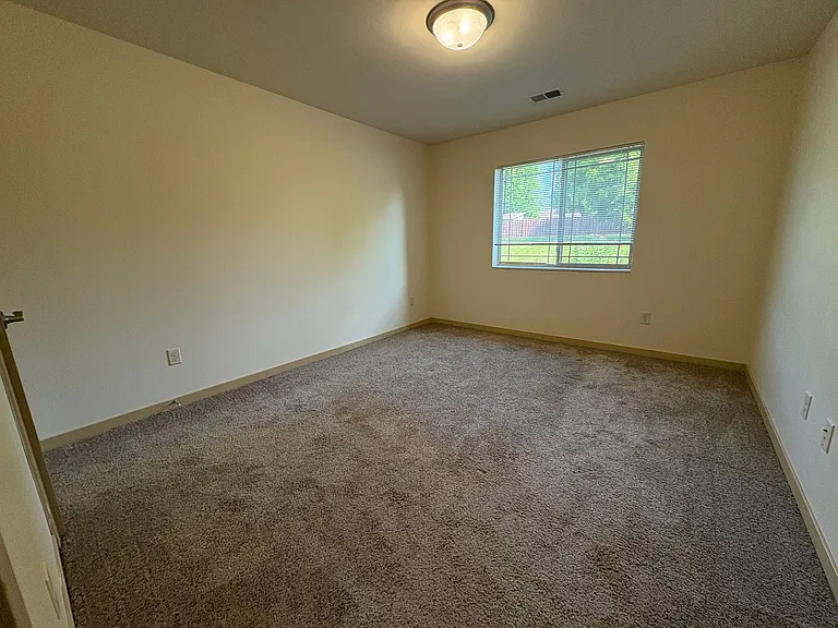 North Towne Apartments and Townhomes — Photo 22