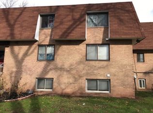 885 York Rd APT 13A, Warminster, PA 18974