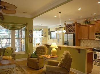 4th image of 39 Lamplighter Ct