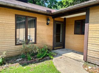 1903 Muny Vista Ct #A, Alton, IL 62002