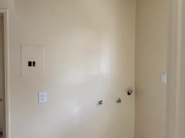 2310 N Niagara St, Burbank, CA 91504