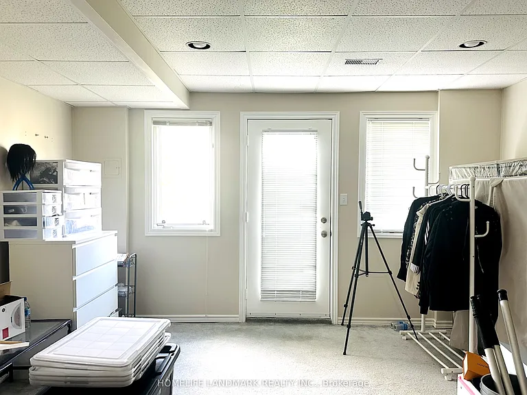 52 Beresford Dr — Photo 15