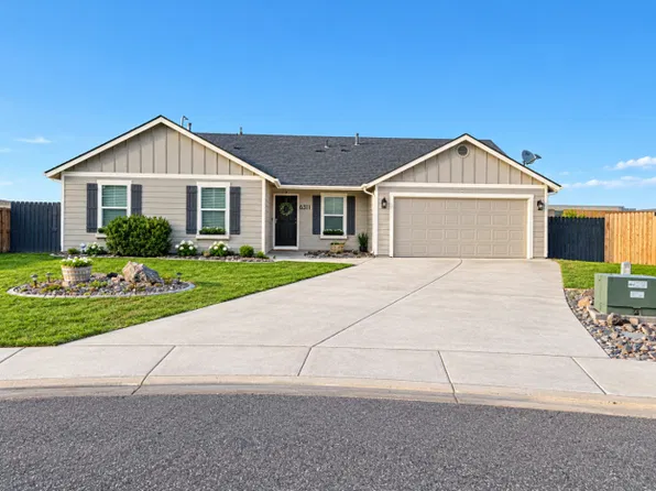 6311 Mission Ridge Dr, Pasco, WA 99301