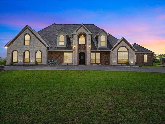 4th image of 134 Scenic View Dr