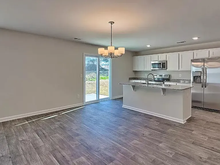 241 Bent Holly Dr — Photo 6