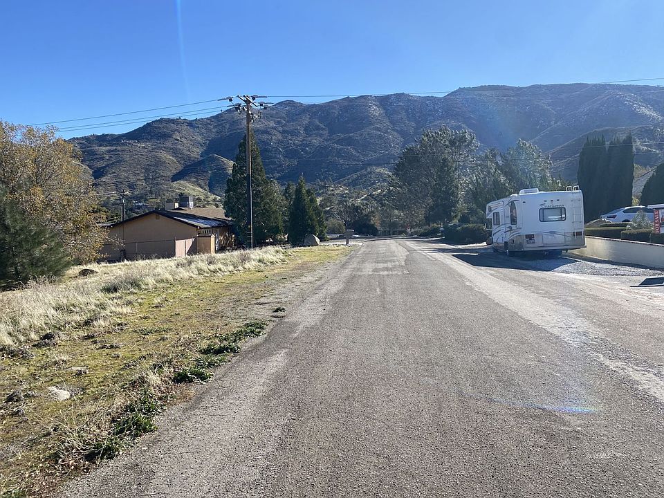 1st image of 2704 Bobcat Dr