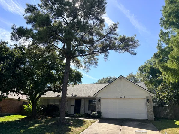 4806 Cloverfield Dr, Pearland, TX 77584