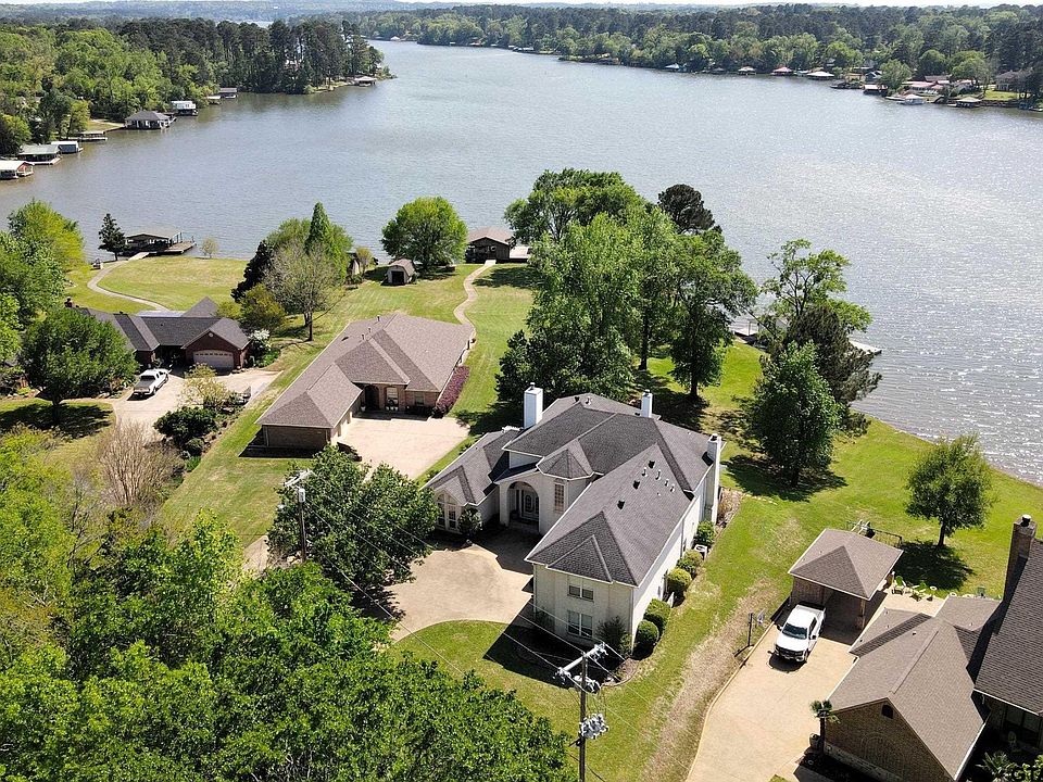 1st image of 1713 Lakeshore Dr