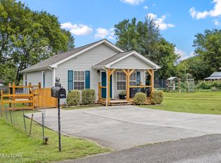 19 McKinney St, Englewood, TN 37329