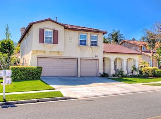 140 E Orange Heights Ln, Corona, CA 92881