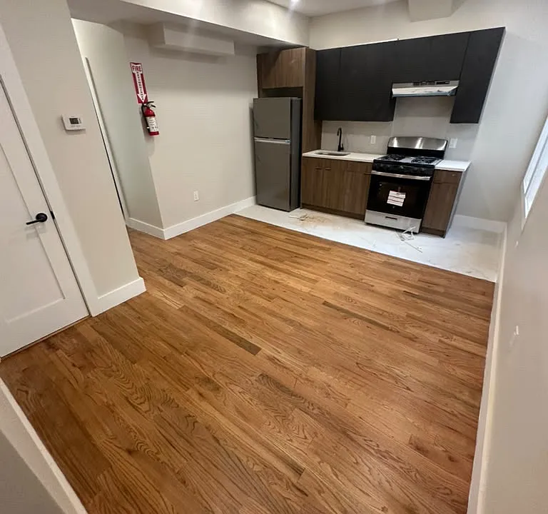 79 Broadway #204