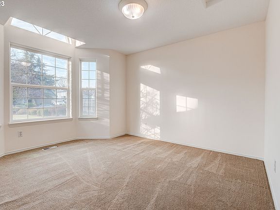 4th image of 848 NW 1st Pl