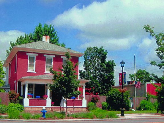 5th image of 3987 Main St