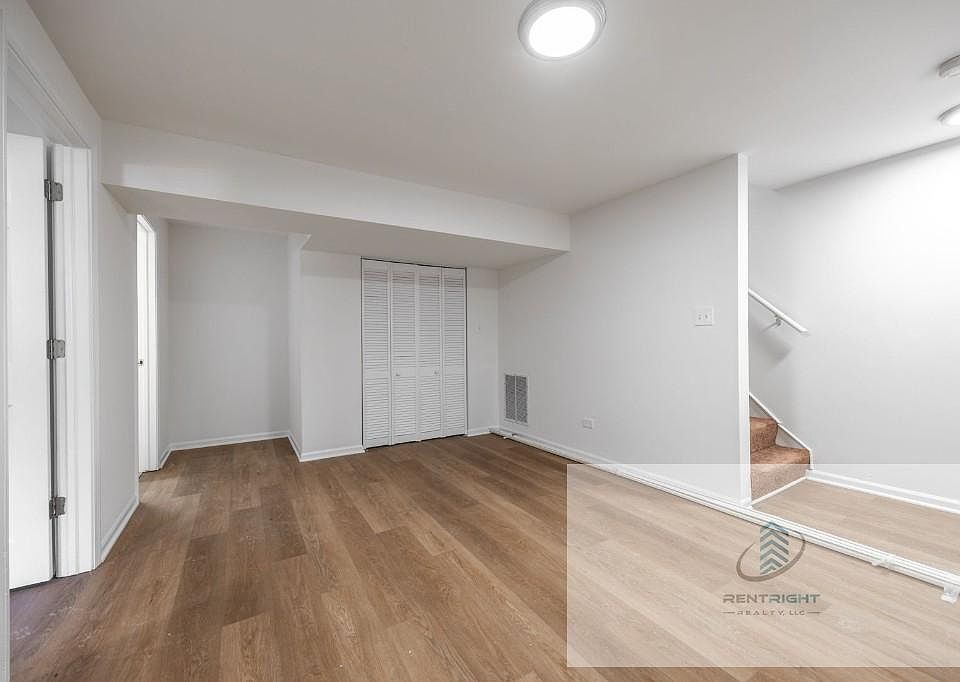 1st image of 1260 N Greenview Ave APT Ch