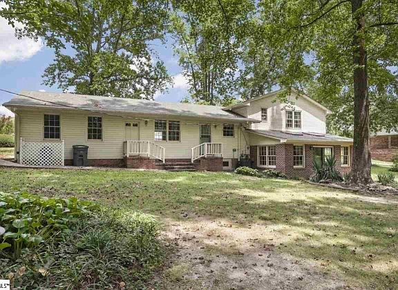 5th image of 105 Flamingo Dr