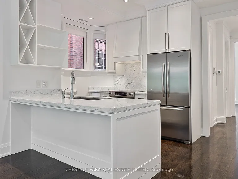 16 Scarth Rd #1 — Photo 17