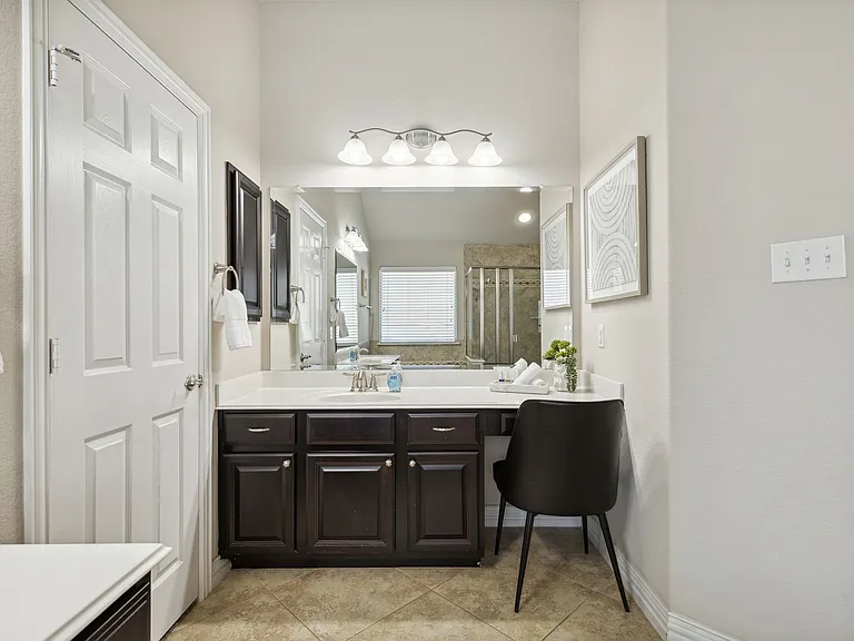 608 Knightsbridge Ln — Photo 22