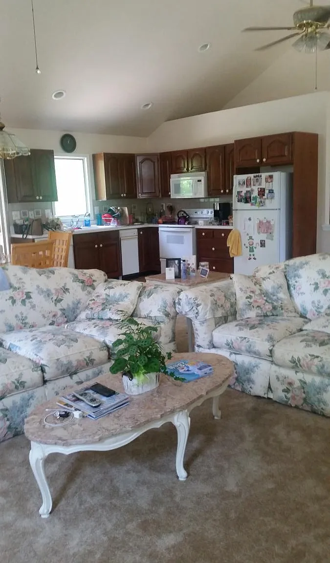 1200 Hawthorne Parkway — Photo 3