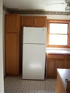 2nd image of 6047 Sheldon Ave