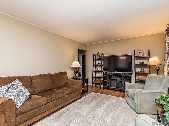 4th image of 80 Kuhl Ave