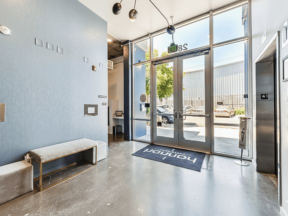 5th image of 2850 Hannah St Unit 307