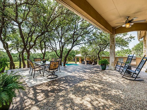 2nd image of 107 Country Meadow Dr