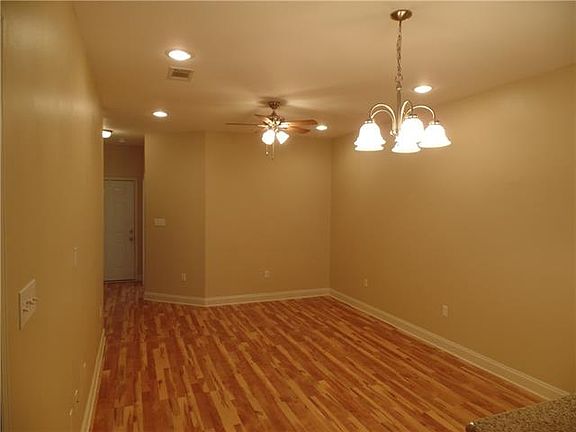 2nd image of 209 Bella Sera Ln