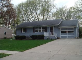 208 SE 4th St, Ogden, IA 50212