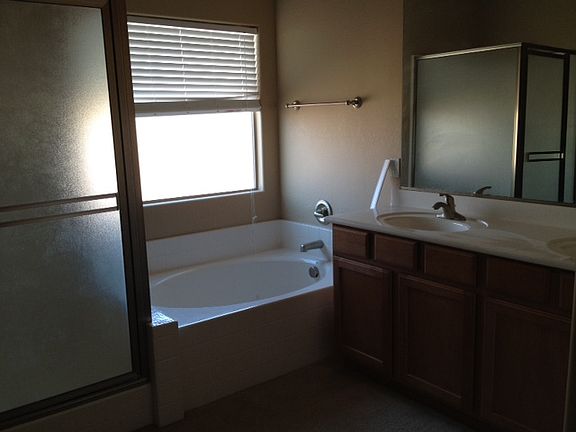 3rd image of 44254 W High Desert Trl