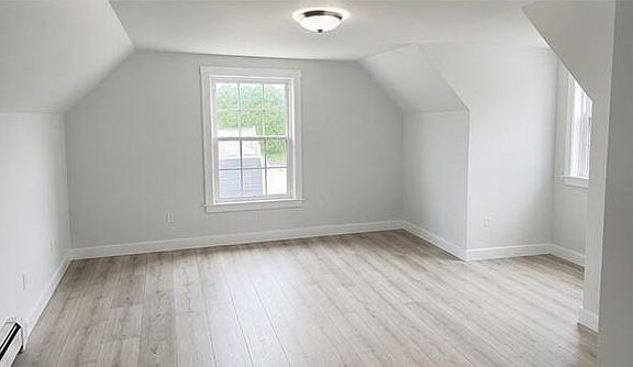 5th image of 7 Pine Street