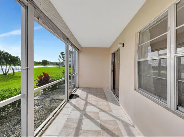 1020 Exeter Dr #B, Boca Raton, FL 33434