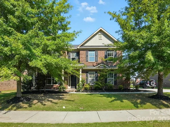 2034 Clover Hill Rd, Indian Trail, NC 28079