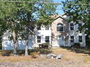3334 Stonehenge Dr, East Stroudsburg, PA