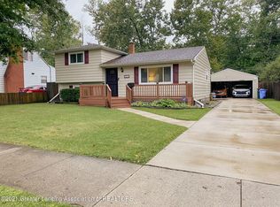 2904 S Deerfield Ave, Lansing, MI 48911