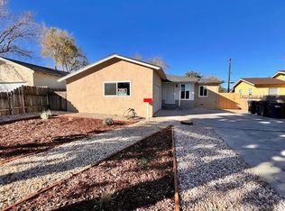 813 Oakwood St, Tehachapi, CA 93561
