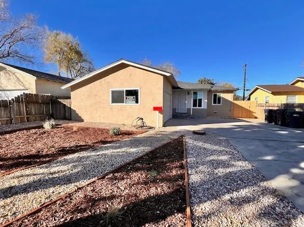 813 Oakwood St, Tehachapi, CA 93561
