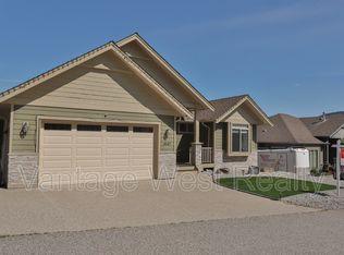 1647 Sunrise Rd, Kelowna, BC V1P 1N9