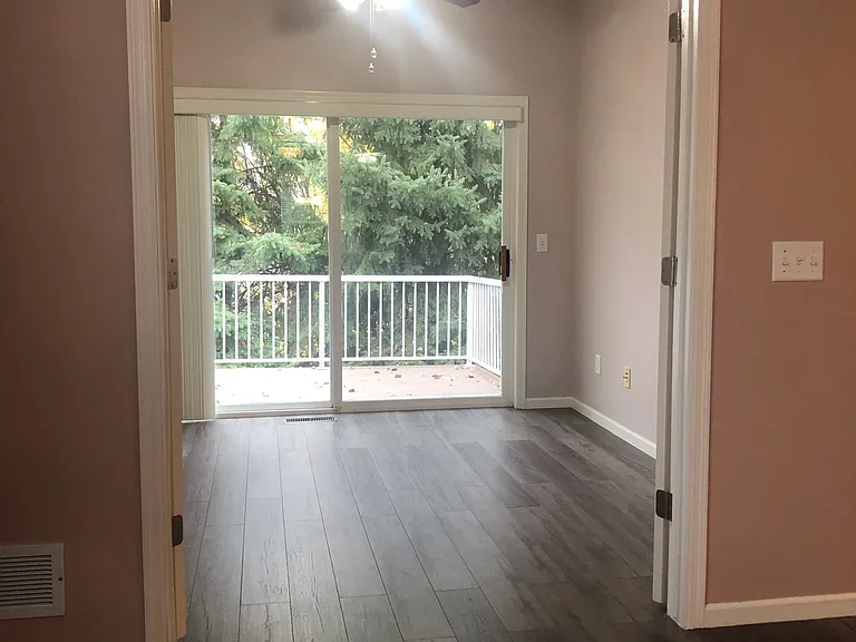 1680 Oakbrooke Ct — Photo 8