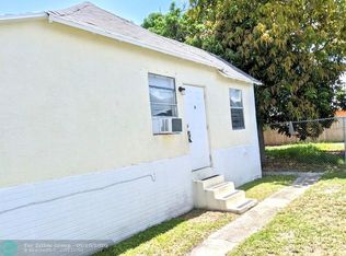538 18th St APT 2, West Palm Beach, FL 33407
