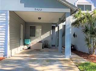 9422 Tara Cay Ct, Seminole, FL 33776