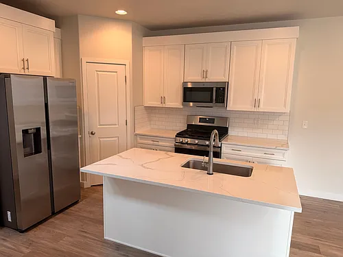 15046 S Wild Horse Way Photo 1