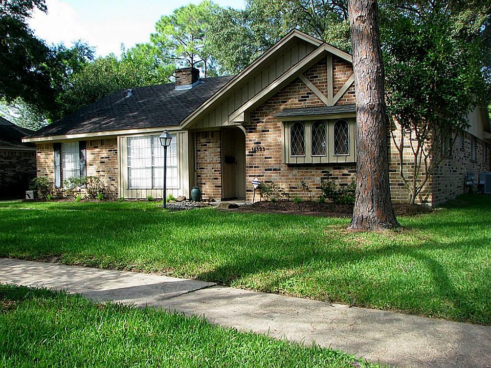 1st image of 15323 Cobre Valley Dr