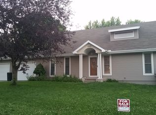 2313 Rock Island St, Saint Joseph, MO 64504