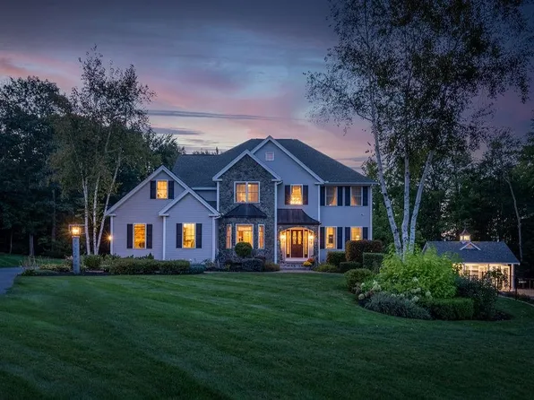 32 wildwood Road, Auburn, NH 03032