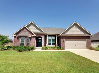 1620 Beachcomber Dr, Gulf Breeze, FL 32563