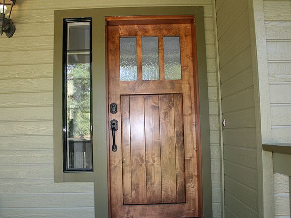 2nd image of 3724 Sunshine Ln