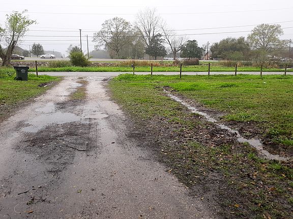 2nd image of 4519 Bayouside Dr